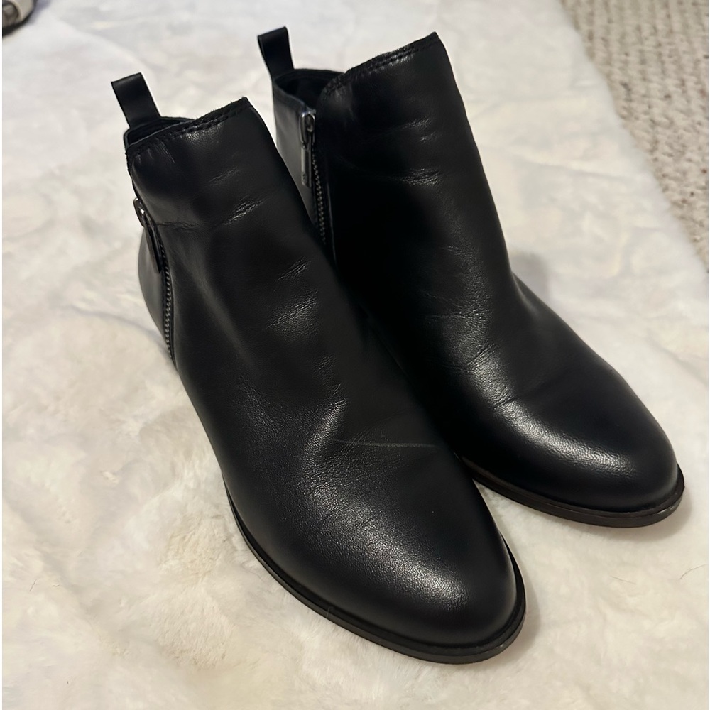 Lucky Brand 🍀 black dress boots. Women’s leather. Size 9. Small heel.